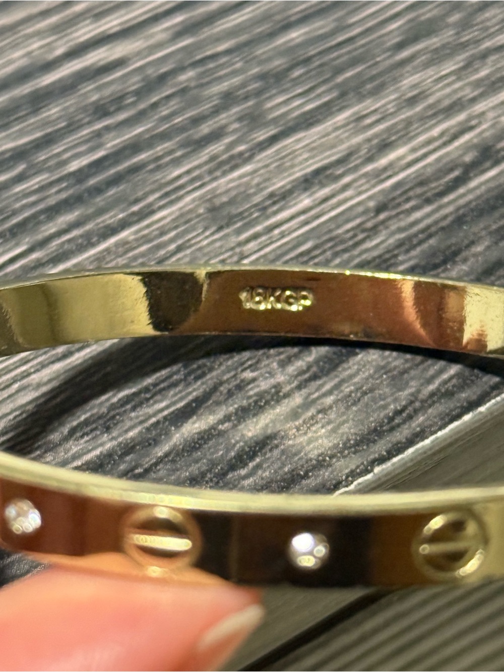 Gold Tone Screw-Accent Bangle Bracelet - 18K gold plated